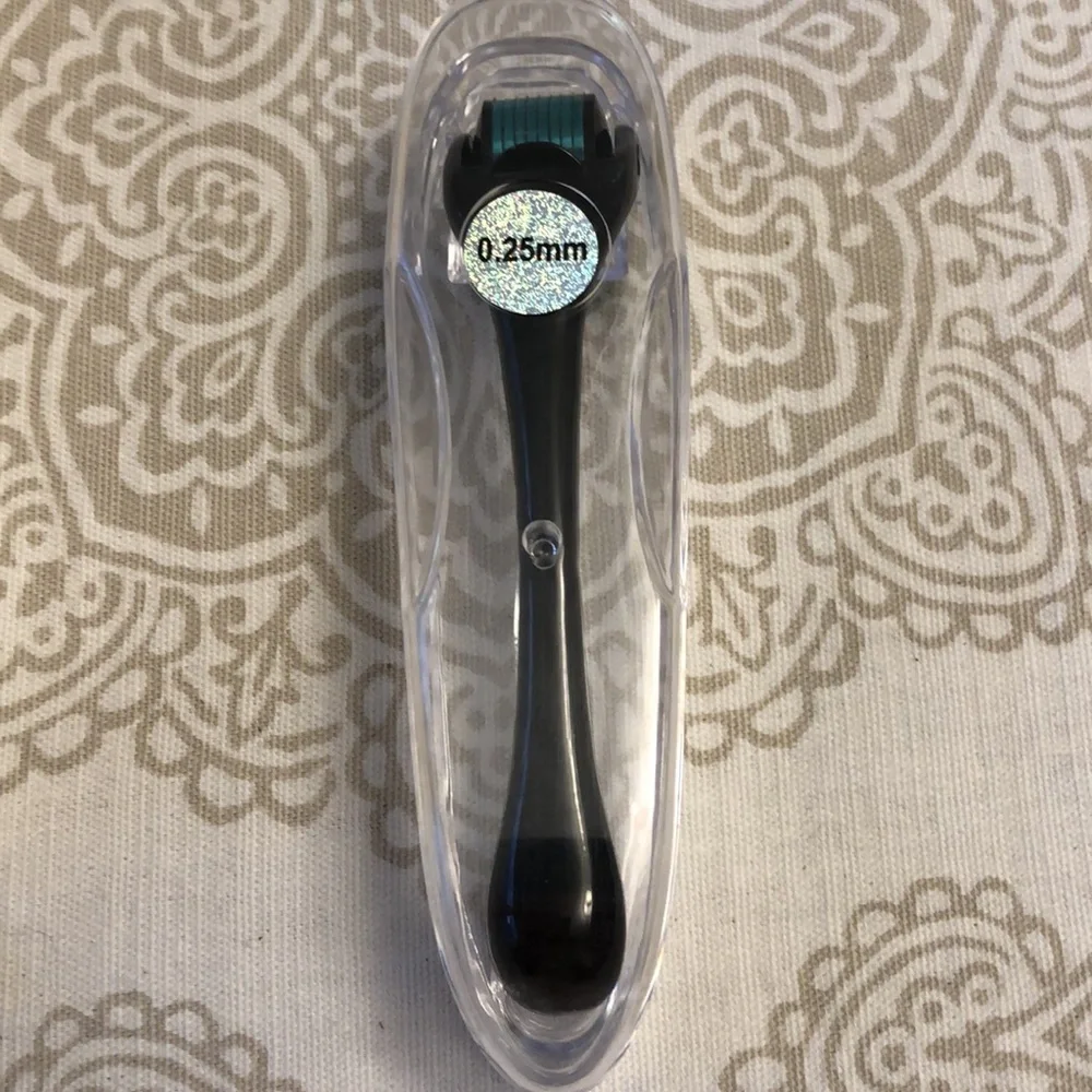 Roselyn Boutique Derma Roller 0.25mm